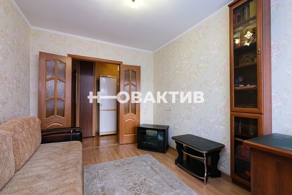 
   Продам 2-комнатную, 46 м², Гаранина ул, 21

. Фото 2.