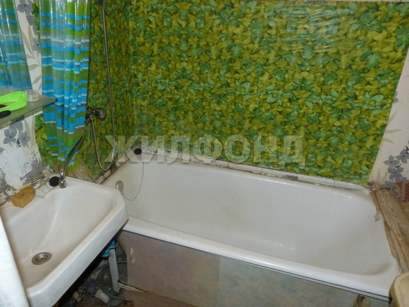 
   Продам 2-комнатную, 53.4 м², Связистов ул, 113

. Фото 6.