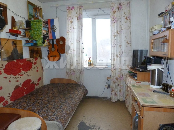 
   Продам 2-комнатную, 53.4 м², Связистов ул, 113

. Фото 8.