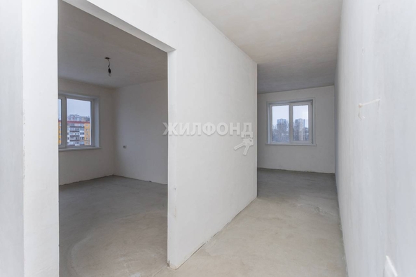 
   Продам 2-комнатную, 46.7 м², Зорге ул, 129/1

. Фото 12.