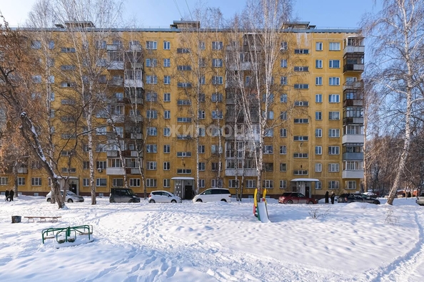 
   Продам 2-комнатную, 46.7 м², Зорге ул, 129/1

. Фото 6.