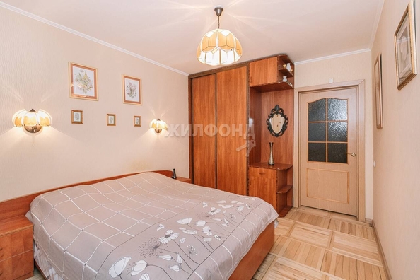 
   Продам 3-комнатную, 86 м², Краснообск, 42

. Фото 14.