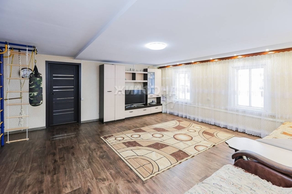 
   Продам дом, 122.8 м², Новосибирск

. Фото 9.