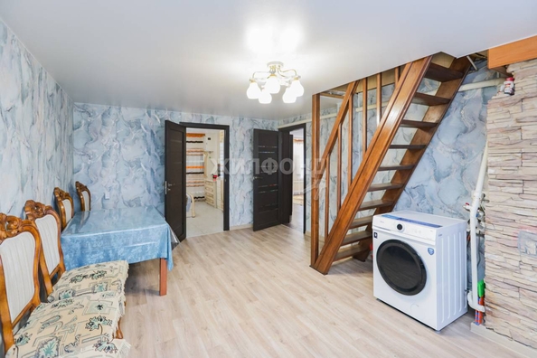 
   Продам дом, 122.8 м², Новосибирск

. Фото 17.