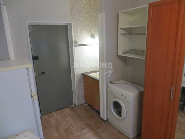 
   Продам комнату, 13 м², Ватутина ул, 33

. Фото 5.