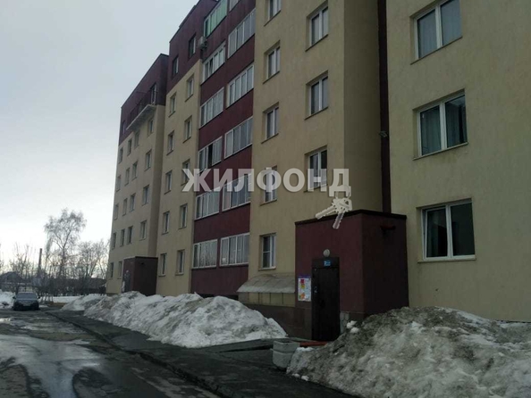 
   Продам 1-комнатную, 41 м², Романтиков ул, 8

. Фото 1.