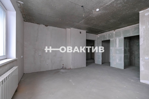 
   Продам 3-комнатную, 107.7 м², Лескова ул, 25

. Фото 4.