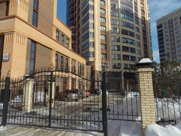 
   Продам 4-комнатную, 114.6 м², Семьи Шамшиных ул, 26/1

. Фото 7.