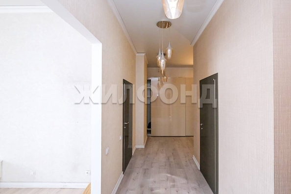 
   Продам 4-комнатную, 114.6 м², Семьи Шамшиных ул, 26/1

. Фото 2.