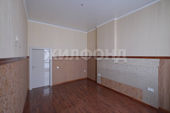 
   Продам 4-комнатную, 114.6 м², Семьи Шамшиных ул, 26/1

. Фото 16.