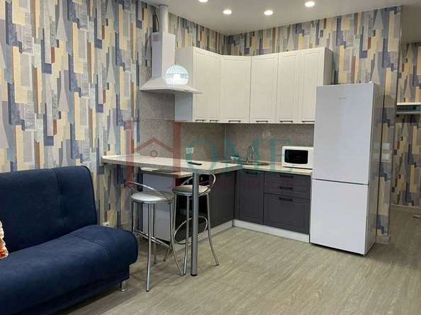 
  Сдам посуточно в аренду 1-комнатную квартиру, 42 м², Новосибирск

. Фото 2.