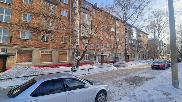 
   Продам 1-комнатную, 30.8 м², Дзержинского пр-кт, 24/1

. Фото 10.