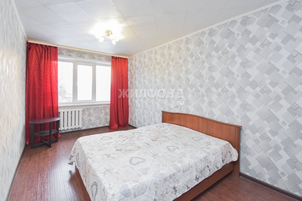 
   Продам 2-комнатную, 43.9 м², Зорге ул, 205

. Фото 13.