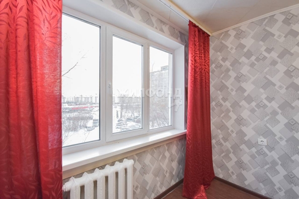 
   Продам 2-комнатную, 43.9 м², Зорге ул, 205

. Фото 15.