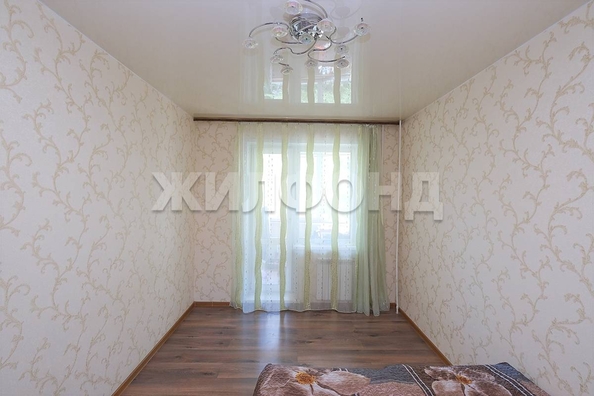 
   Продам 3-комнатную, 62.6 м², Троллейная ул, 18

. Фото 15.