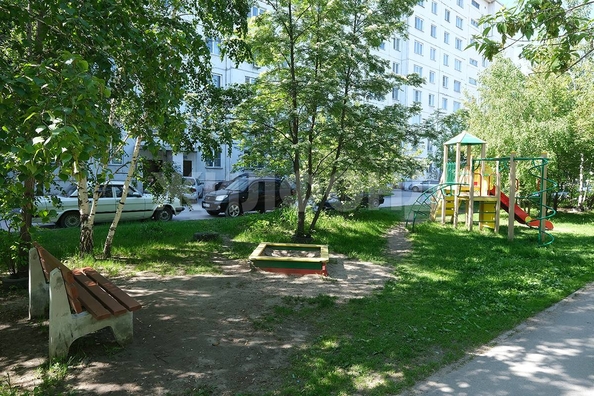 
   Продам 3-комнатную, 62.6 м², Троллейная ул, 18

. Фото 29.