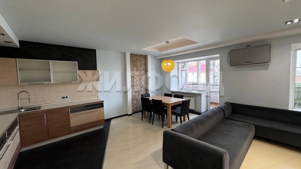 
  Сдается 3-комн. квартира, 116 м², Советская ул, д. 19
. Фото 5.