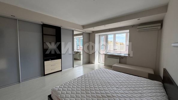 
  Сдается 3-комн. квартира 116 м². Фото 6.