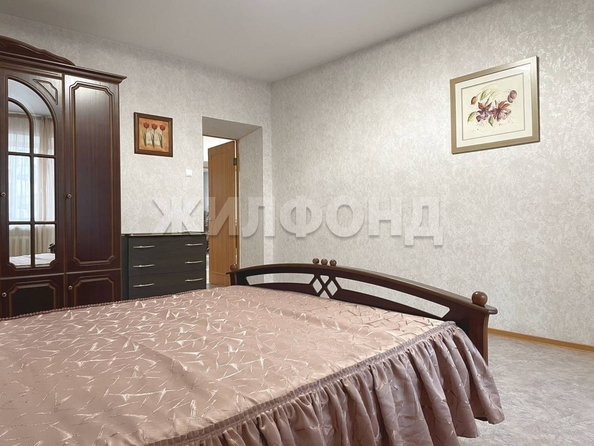 
  Сдается 3-комн. квартира 126 м². Фото 11.