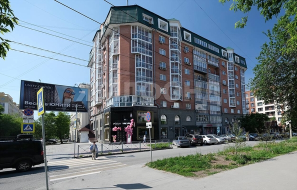 
  Сдается 3-комн. квартира 126 м². Фото 24.