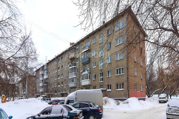 
   Продам 1-комнатную, 31 м², Макаренко ул, 27

. Фото 10.