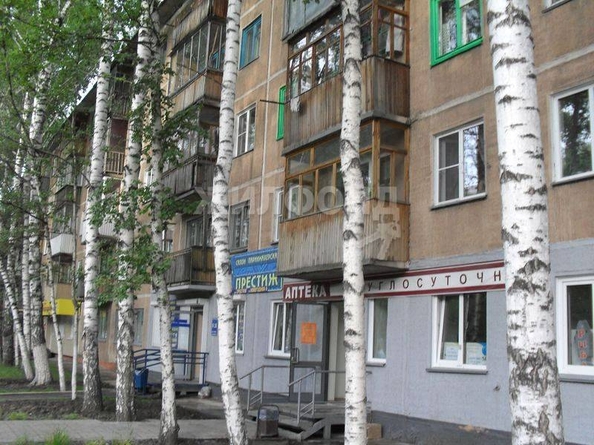 
   Продам 1-комнатную, 30.6 м², Новогодняя ул, 8

. Фото 11.