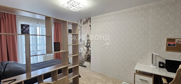 
   Продам 1-комнатную, 40 м², Александра Чистякова ул, 2

. Фото 9.