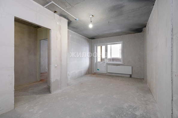 
   Продам 1-комнатную, 43.1 м², Закаменский мкр, 11

. Фото 1.