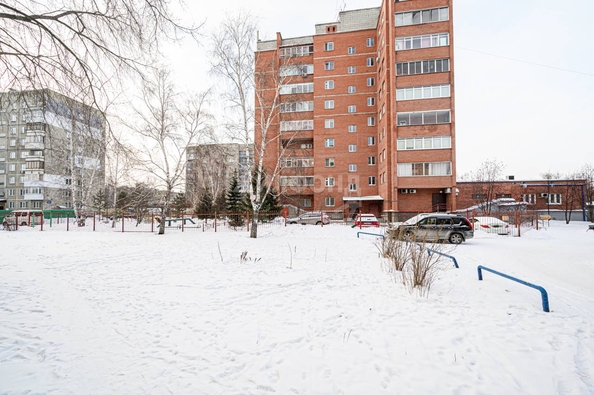 
   Продам 4-комнатную, 105.6 м², Невельского ул, 57/1

. Фото 41.