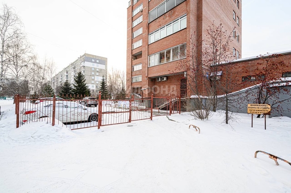 
   Продам 4-комнатную, 105.6 м², Невельского ул, 57/1

. Фото 42.