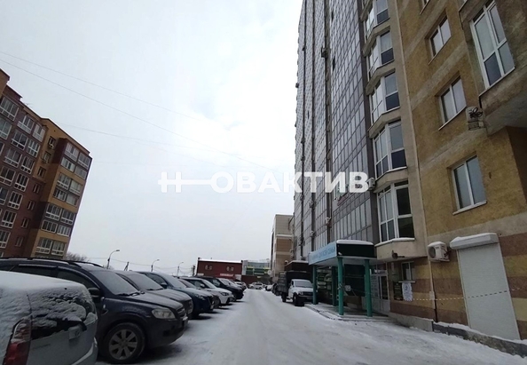 
   Продам помещение свободного назначения, 514 м², Горский мкр, 8

. Фото 2.