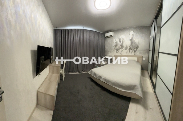 
   Продам 3-комнатную, 86.7 м², Дмитрия Шамшурина ул, 1

. Фото 7.