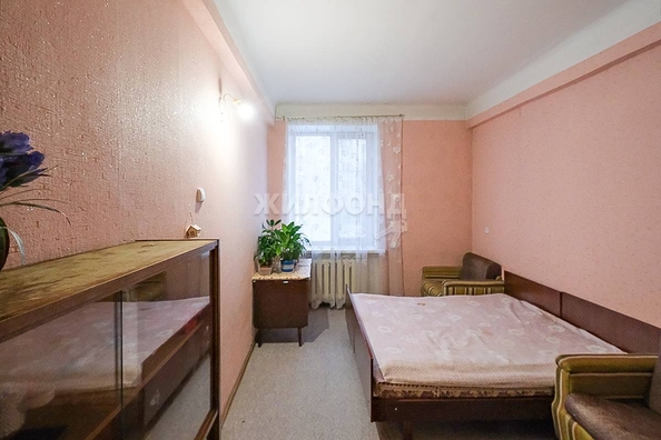 
   Продам 2-комнатную, 59 м², Сибиряков-Гвардейцев ул, 23

. Фото 6.