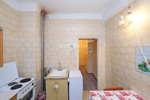 
   Продам 2-комнатную, 59 м², Сибиряков-Гвардейцев ул, 23

. Фото 15.