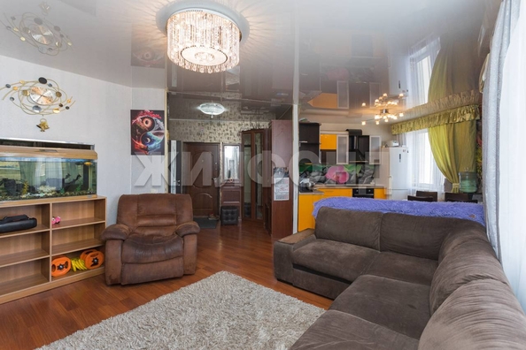 
   Продам 3-комнатную, 84.4 м², Гребенщикова ул, 8

. Фото 6.