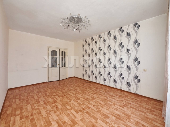 
   Продам 3-комнатную, 73 м², Гребенщикова ул, 14

. Фото 3.