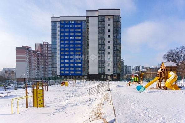 
   Продам 3-комнатную, 71.6 м², Танковая ул, 32

. Фото 27.