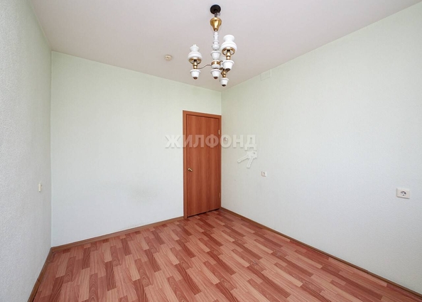 
   Продам 3-комнатную, 73 м², Тюленина ул, 14

. Фото 10.