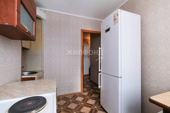 
   Продам 3-комнатную, 59.9 м², Новосибирская ул, 7

. Фото 3.