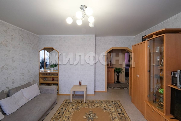 
   Продам 4-комнатную, 78.2 м², Связистов ул, 113

. Фото 11.