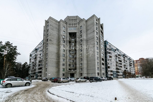 
   Продам 5-комнатную, 158.6 м², Сиреневая ул, 35

. Фото 17.