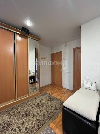 
   Продам 1-комнатную, 28.6 м², Доватора ул, 19/4

. Фото 2.