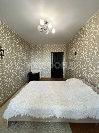 
  Продается 2-комн. квартира, 71.8 м², Залесского ул, д. 2/4
. Фото 8.