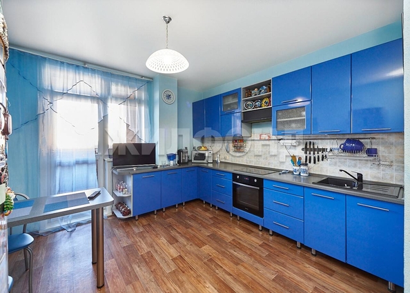 
  Продается 3-комн. квартира, 83.9 м², Тюленина ул, д. 28
. Фото 8.