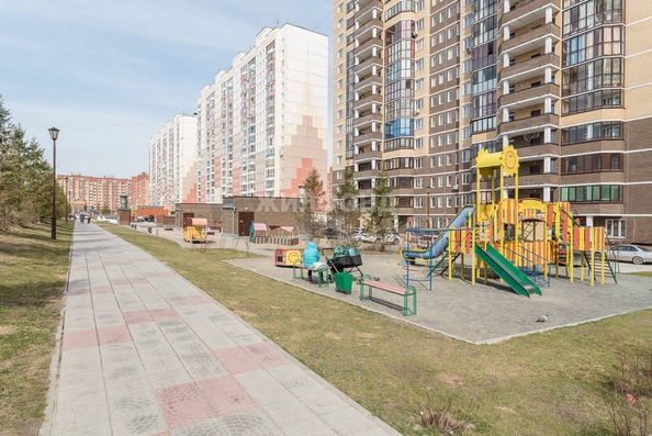 
   Продам 2-комнатную, 43.7 м², Гребенщикова ул, 3

. Фото 12.