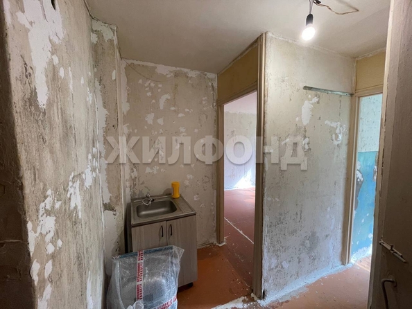 
   Продам 1-комнатную, 27.9 м², Октябрьская ул, 11

. Фото 5.