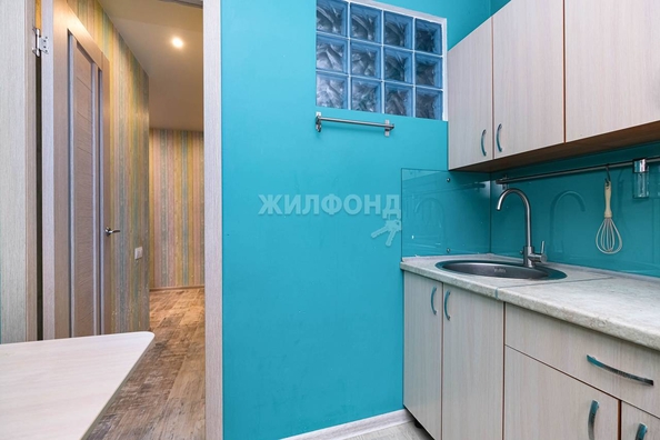 
   Продам 2-комнатную, 43.7 м², Бориса Богаткова ул, 245

. Фото 9.