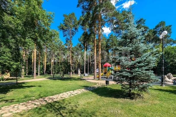 
  Продается 4-комн. квартира, 149.9 м², Богдана Хмельницкого ул, д. 11/3
. Фото 4.