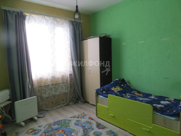 
   Продам 4-комнатную, 80 м², Троллейная ул, 130

. Фото 7.