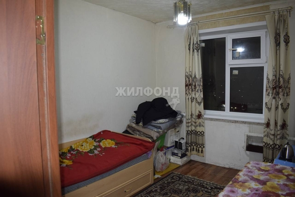 
   Продам комнату, 9.5 м², Троллейная ул, 132

. Фото 2.